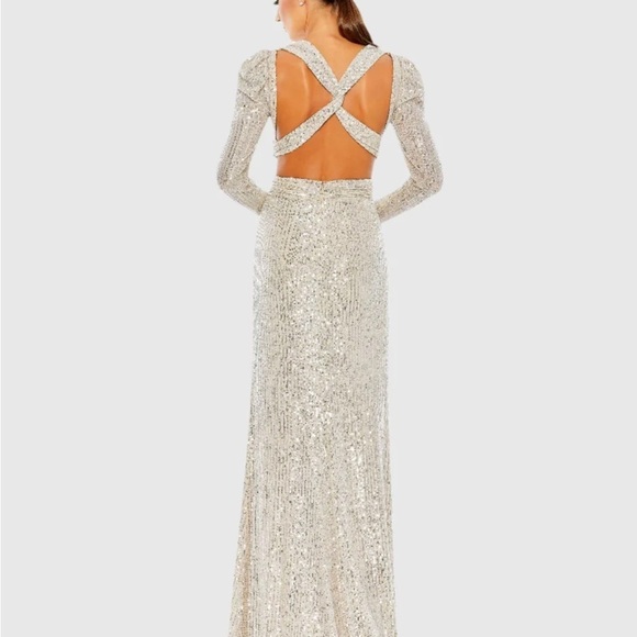 Mac Duggal 26739 NWT SEQUINED CRISS CROSS LONG SLEEVE GOWN - Picture 3 of 9